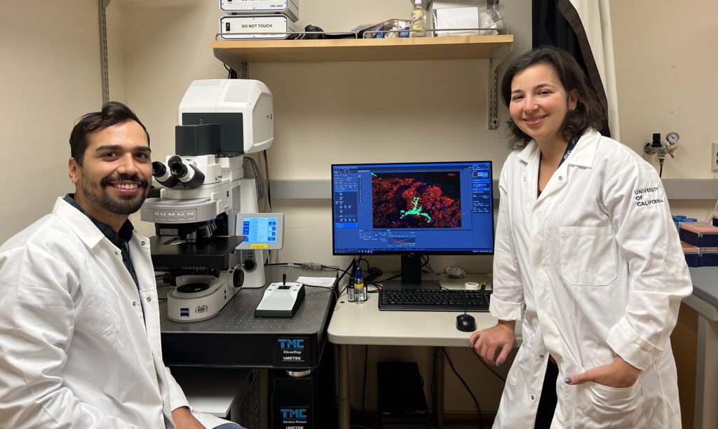 Dr. Anna Molofsky (right) with Dr. Nicholas Silva